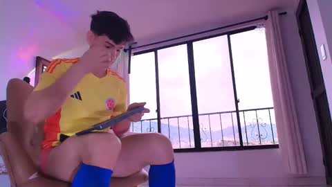 marcus_fire online show from November 30, 2025, 8:13 pm