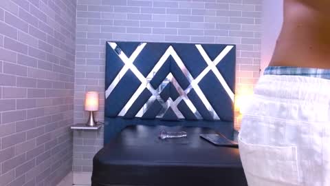 marcus hans online show from November 17, 2025, 6:35 pm