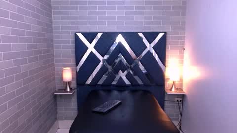 marcus hans online show from November 19, 2025, 6:52 pm