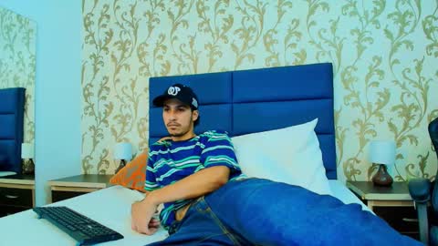 marcus_jeron online show from November 10, 2025, 7:24 pm