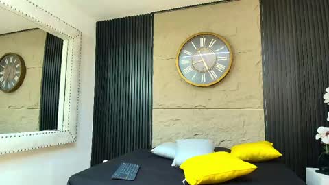 marcus_jeron online show from May 10, 2026, 2:06 am