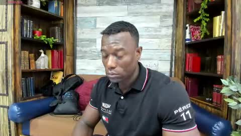 Snapshot of marcusblack_ chatting on July 3, 2026, 12:33 pm Marcusssss online show from July 3, 2026, 12:33 pm