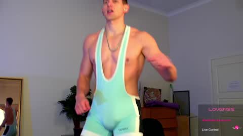 Snapshot of marcusdiamond chatting on January 14, 2025, 4:29 pm Marcus Diamond online show from January 14, 2025, 4:29 pm