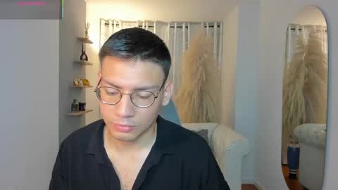 Snapshot of marcuswildx chatting on October 2, 2025, 11:06 am marcus online show from October 2, 2025, 11:06 am