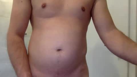 Snapshot of marcwholoves26 chatting on March 1, 2026, 10:17 am marcwholoves26 online show from March 1, 2026, 10:17 am