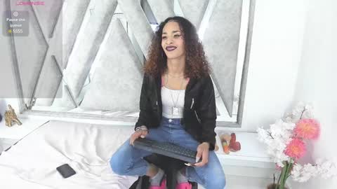 Snapshot of marfilastrom chatting on December 16, 2024, 11:50 pm marfilastrom online show from December 16, 2024, 11:50 pm