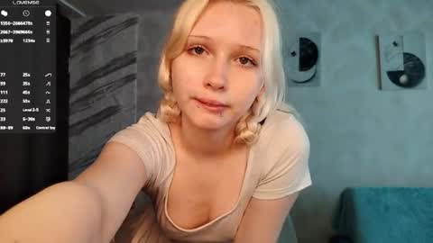 Snapshot of margaretasey chatting on June 18, 2026, 12:11 am Margaret online show from June 18, 2026, 12:11 am