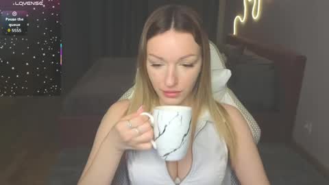 Snapshot of margaretsweet1 chatting on April 24, 2026, 2:03 am Margaret online show from April 24, 2026, 2:03 am