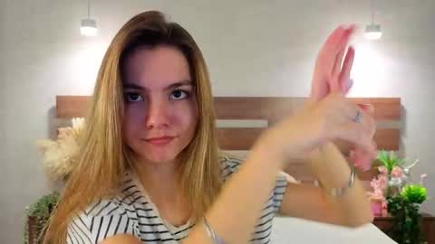 Snapshot of margiedavidson chatting on February 12, 2026, 8:42 am Call me Margie33 online show from February 12, 2026, 8:42 am