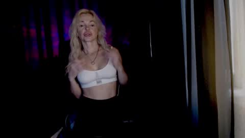 Snapshot of margoo_77 chatting on November 8, 2025, 5:29 am Margoo online show from November 8, 2025, 5:29 am