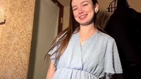 Chloe online show from March 14, 2026, 5:07 pm