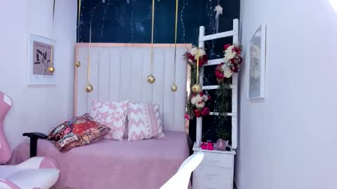 Snapshot of margot_smith chatting on January 7, 2026, 12:29 pm Margot online show from January 7, 2026, 12:29 pm