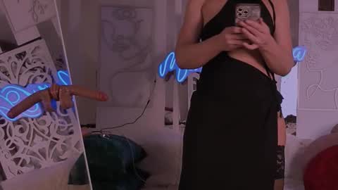 mari69juana online show from November 8, 2025, 5:12 pm