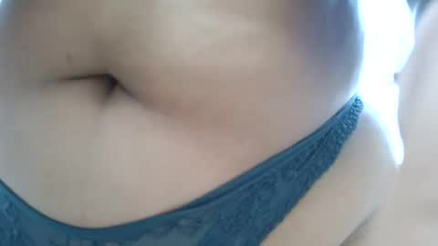 mari_curls online show from October 19, 2025, 11:55 am