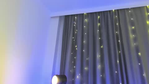 Snapshot of mari_nett chatting on January 2, 2025, 11:06 pm mari_nett online show from January 2, 2025, 11:06 pm