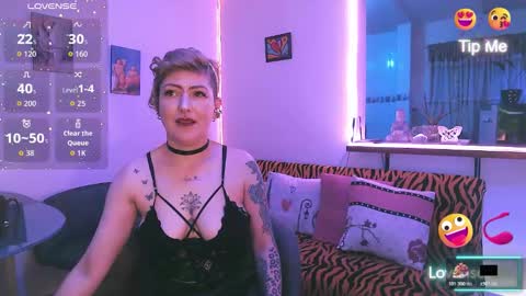 Snapshot of maria_fernandaxxx_ chatting on October 22, 2025, 9:36 pm Maria fernanda online show from October 22, 2025, 9:36 pm