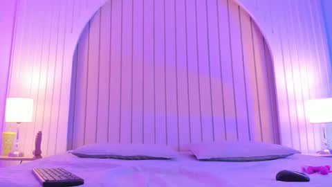 Maria  online show from November 6, 2025, 11:33 am