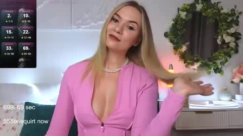 Snapshot of maria_shy_lii chatting on September 19, 2025, 7:54 am maria_shy_lii online show from September 19, 2025, 7:54 am