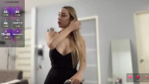 Sopia Nicart online show from January 7, 2026, 7:44 am