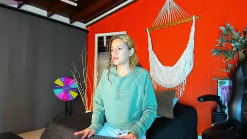 Snapshot of maria_turner1 chatting on May 7, 2026, 9:36 am maria_turner1 online show from May 7, 2026, 9:36 am