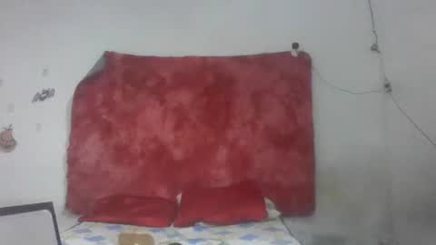 Snapshot of mariaevamotta5 chatting on February 28, 2026, 12:39 pm casal delicia online show from February 28, 2026, 12:39 pm