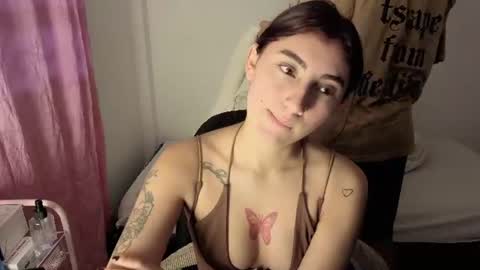 Snapshot of mariagh_ chatting on July 12, 2026, 9:17 pm Maria online show from July 12, 2026, 9:17 pm