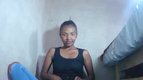 Snapshot of mariah586 chatting on November 4, 2025, 8:02 am Maria online show from November 4, 2025, 8:02 am