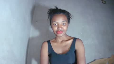 Snapshot of mariah586 chatting on November 4, 2025, 11:04 pm Maria online show from November 4, 2025, 11:04 pm