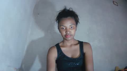 Snapshot of mariah586 chatting on November 5, 2025, 11:10 am Maria online show from November 5, 2025, 11:10 am