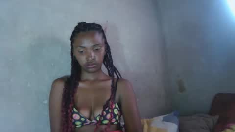 Snapshot of mariah586 chatting on November 7, 2025, 7:41 am Maria online show from November 7, 2025, 7:41 am