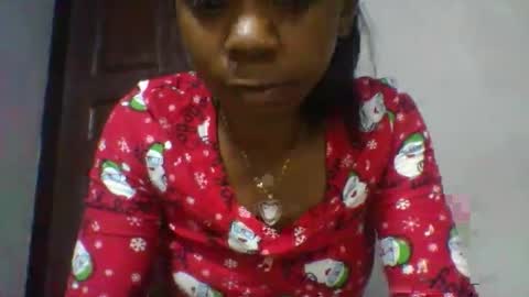 mariah642217 online show from April 26, 2026, 5:16 am