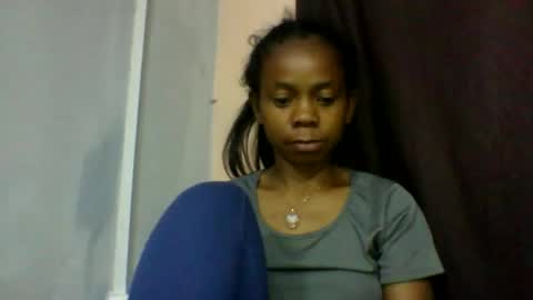 Snapshot of mariah642217 chatting on May 10, 2026, 8:03 pm mariah642217 online show from May 10, 2026, 8:03 pm