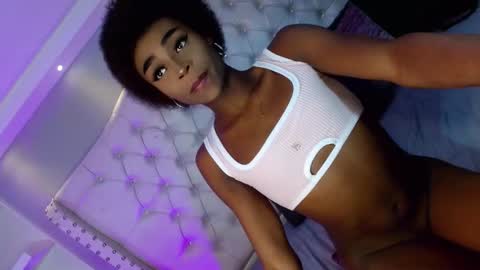   online show from September 19, 2025, 3:08 am