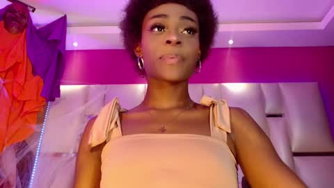  online show from October 18, 2025, 4:48 am