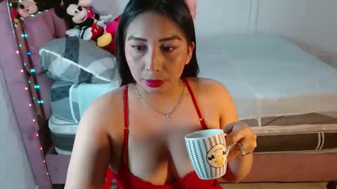 Snapshot of mariajose2015 chatting on October 15, 2025, 11:54 am Mariajose online show from October 15, 2025, 11:54 am