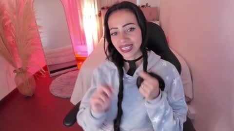 Snapshot of mariam_lopez__ chatting on November 16, 2025, 2:00 pm Mariam online show from November 16, 2025, 2:00 pm