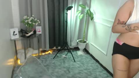 Snapshot of mariamercedesxxx chatting on March 4, 2025, 3:44 am maria online show from March 4, 2025, 3:44 am