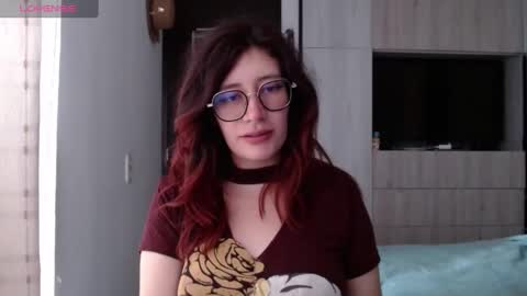 Snapshot of mariana124_ chatting on February 22, 2025, 3:47 pm Mariana online show from February 22, 2025, 3:47 pm