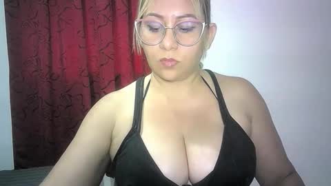 Snapshot of mariana995649 chatting on May 29, 2026, 9:24 pm mariana995649 online show from May 29, 2026, 9:24 pm