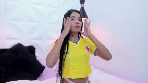 Snapshot of mariana__spicy chatting on June 21, 2026, 8:22 pm Mari online show from June 21, 2026, 8:22 pm