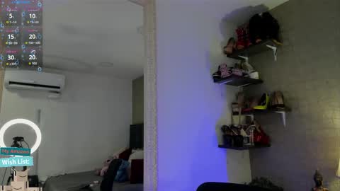 Mar y online show from November 14, 2025, 3:22 pm