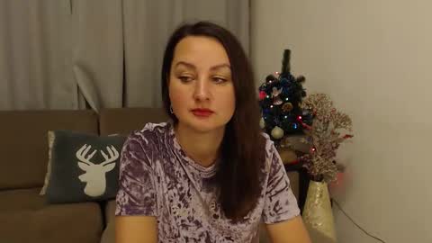 MarianaMur online show from December 19, 2024, 1:07 pm