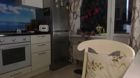 MarianaMur online show from November 7, 2025, 5:51 am