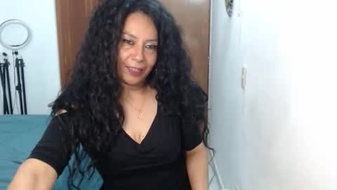 mariana_night online show from April 26, 2026, 12:19 am