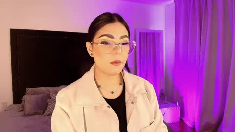 Snapshot of mariana_owen chatting on May 23, 2026, 11:58 am online show from May 23, 2026, 11:58 am