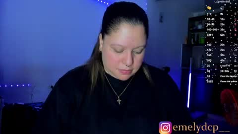 Snapshot of mariana_spellman chatting on July 16, 2026, 5:46 am Emely online show from July 16, 2026, 5:46 am