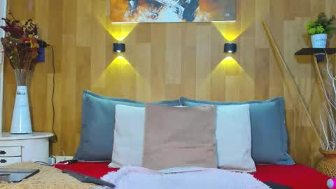 Mariana Angel online show from March 26, 2026, 4:12 pm