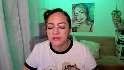 Snapshot of marianalopez81 chatting on November 1, 2025, 11:40 pm Mariana Lopez online show from November 1, 2025, 11:40 pm