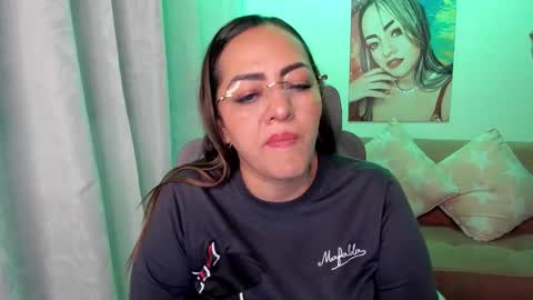 Snapshot of marianalopez81 chatting on November 9, 2025, 1:15 am Mariana Lopez online show from November 9, 2025, 1:15 am