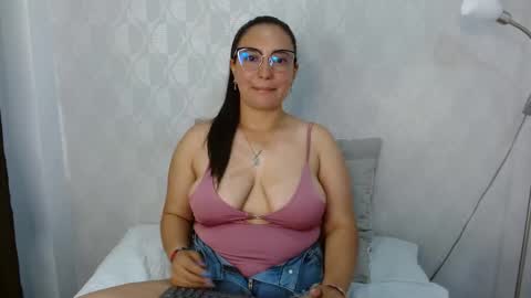 Snapshot of marianasantana_ chatting on February 11, 2026, 7:41 pm Im Mariana online show from February 11, 2026, 7:41 pm